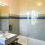 Alojamento de Acomodação e Pequeno-almoço D'hotes Iguzkian 2*