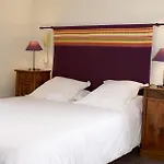 Alojamento de Acomodação e Pequeno-almoço D'hotes Iguzkian 2*
