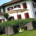 Alojamento de Acomodação e Pequeno-almoço D'hotes Iguzkian 2*